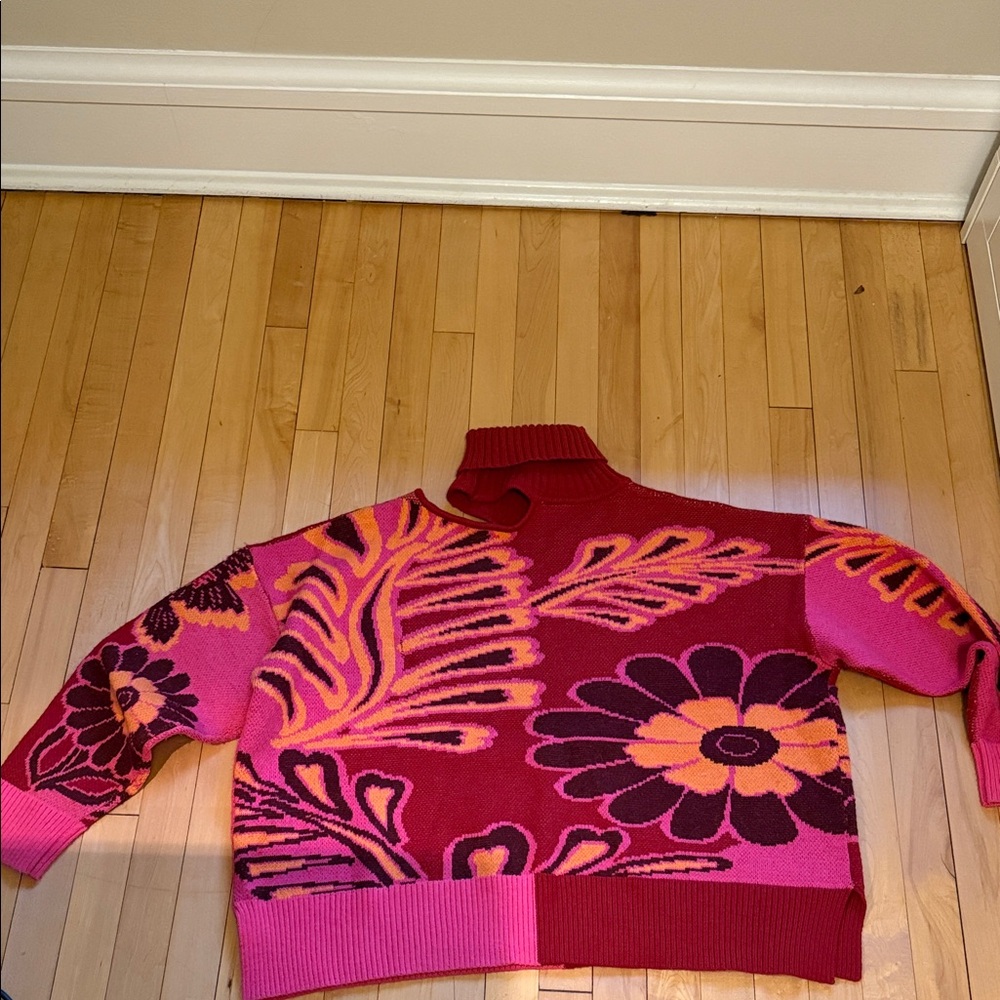 Bold Oversized Turtleneck Sweater in Pink & Red - Picture 4 of 7